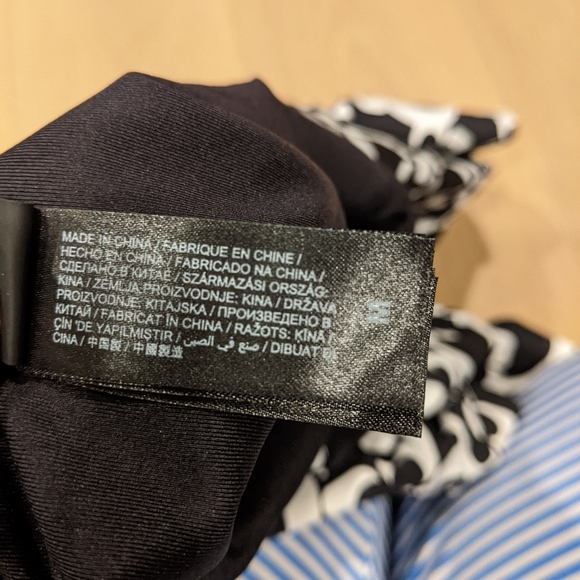 Hurley Swimsuit - Picture 5 of 11